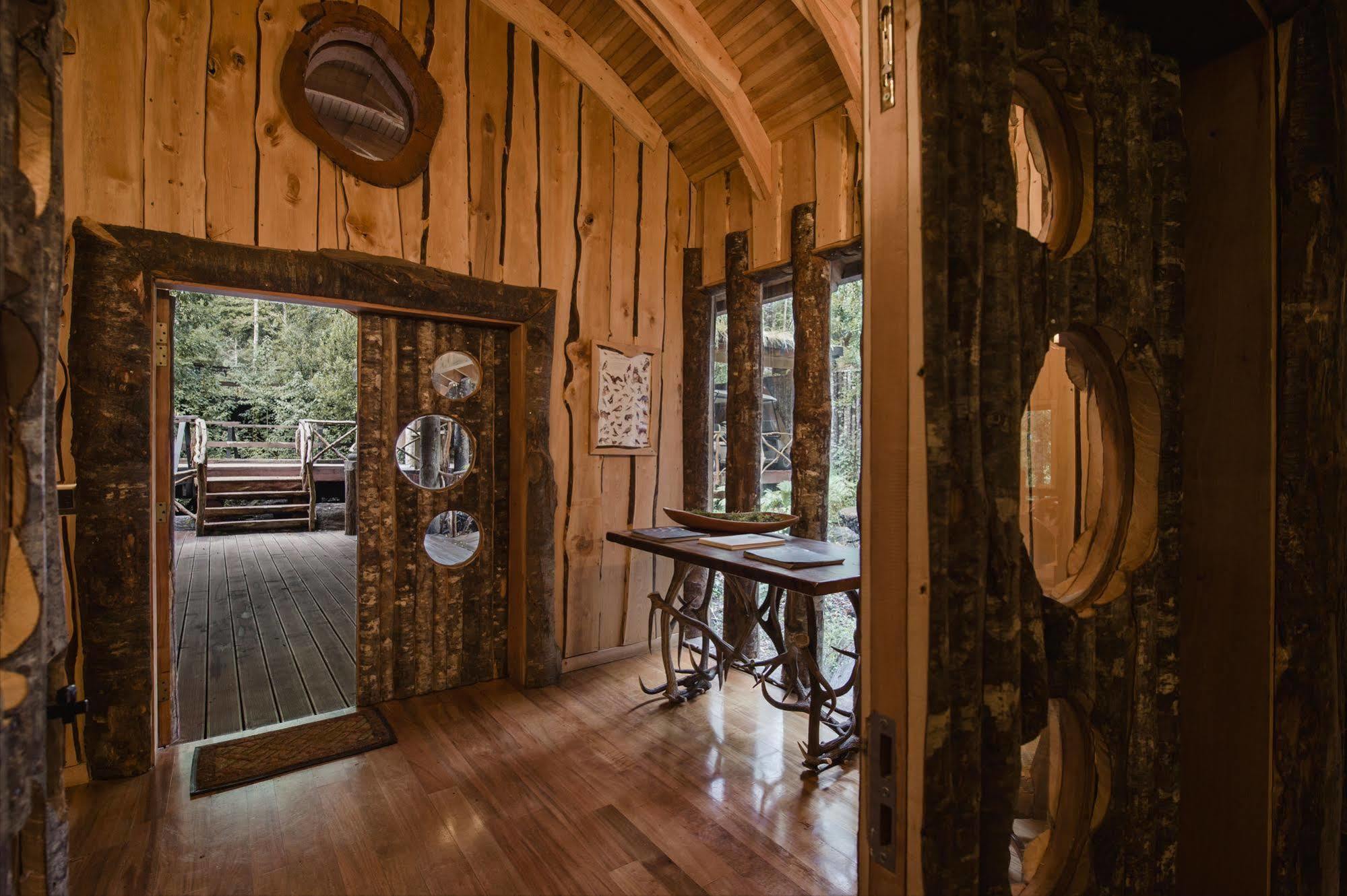 Huilo Huilo Nawelpi Lodge Puerto Fuy Exteriör bild